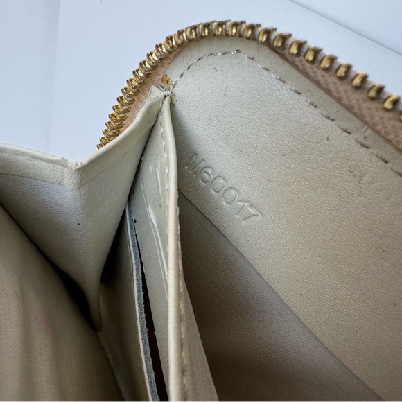 Authentic Louis Vuitton Zippy leather wallet 🔥 DEAL - Picture 9 of 16